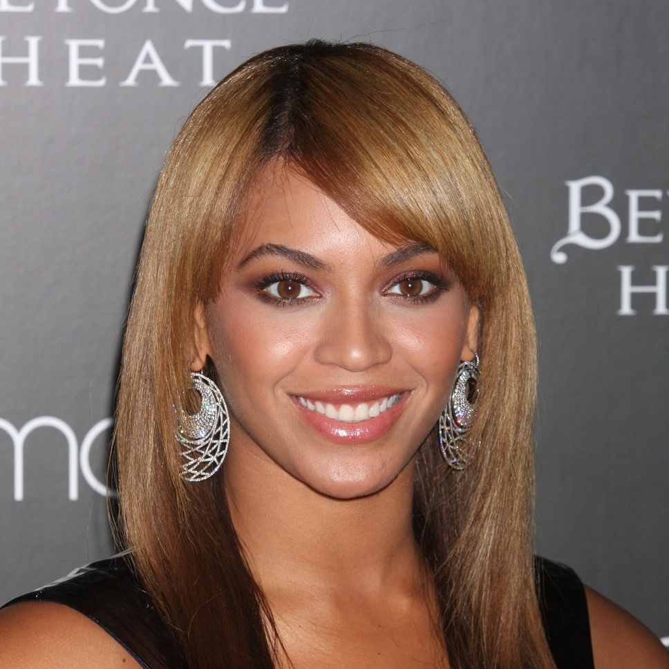 My Top 50 Sexiest Female Singers List