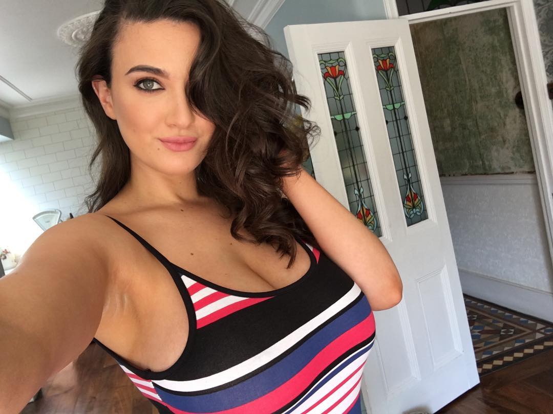 A Nice Side Boob Photo Of Joey Fisher Wearing A Tank Top Braless See More Of Joey