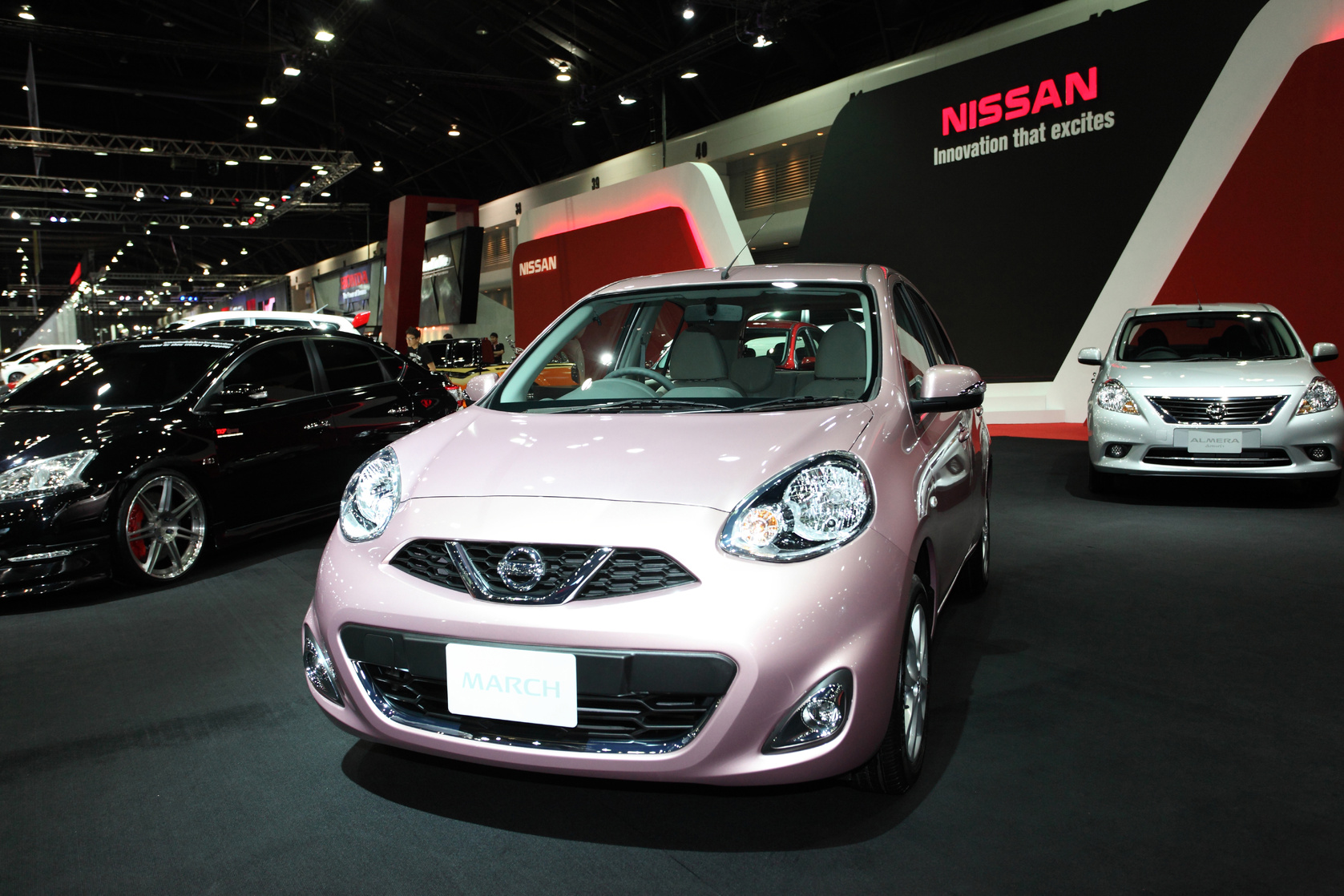 Auto del futuro Nissan en Expo auto - Mieres Fernández Auto del futuro Nissan en Expo auto - Mieres Fernández