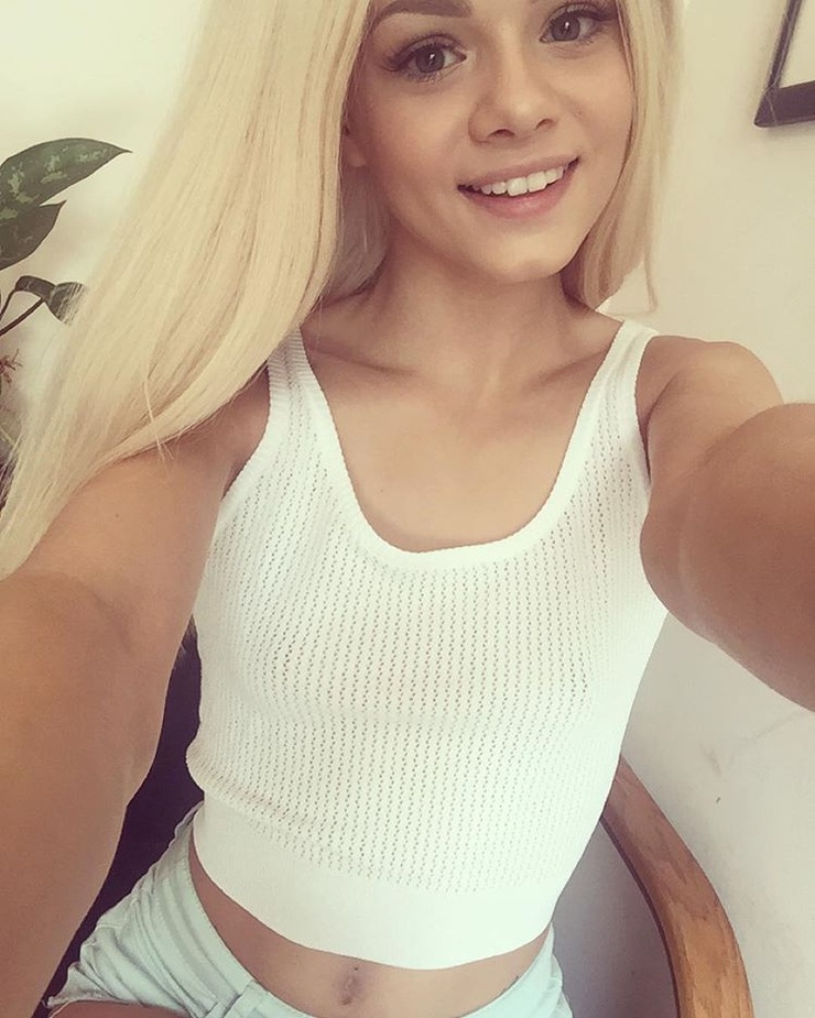 Elsa jean free pics Elsa jean free pics