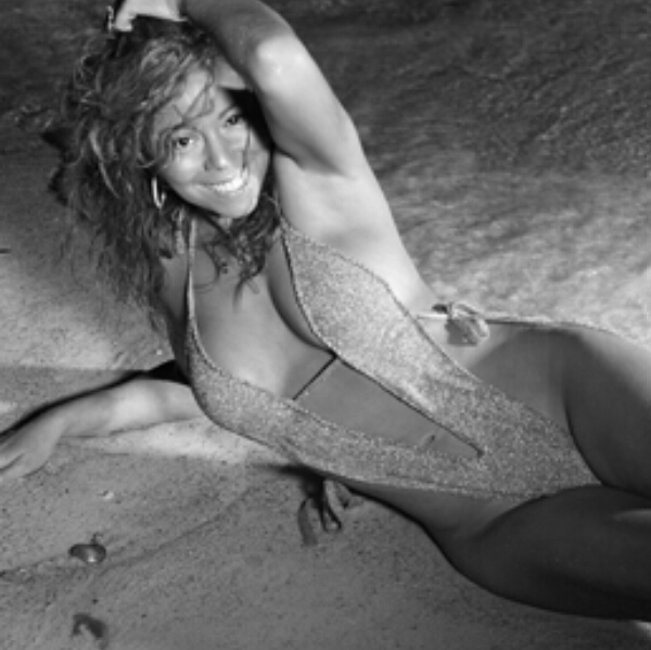Mariah carey boob bounce