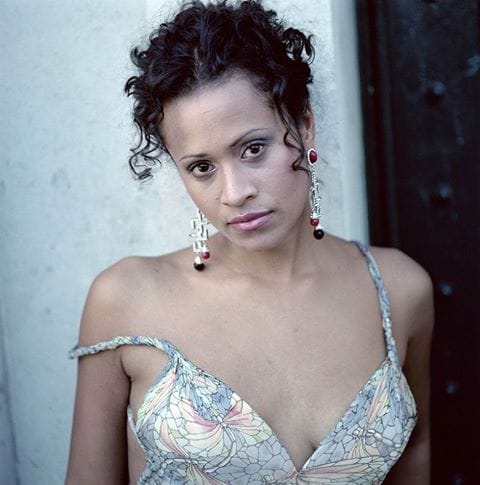 Angel Coulby Gwen From Merlin