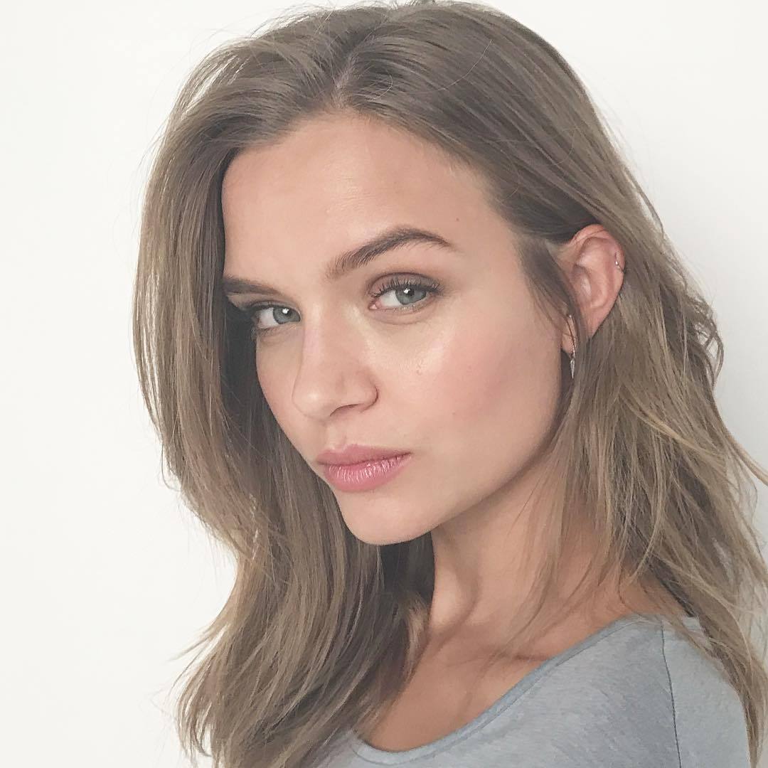 1080full-josephine-skriver.jpg