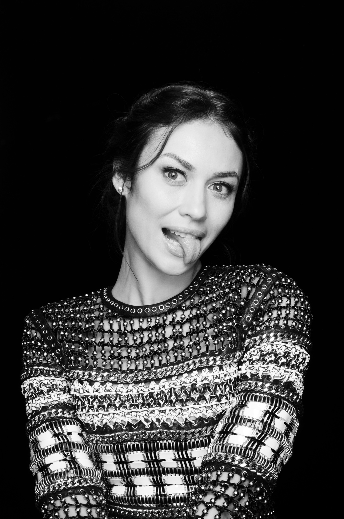 1118full-olga-kurylenko.jpg