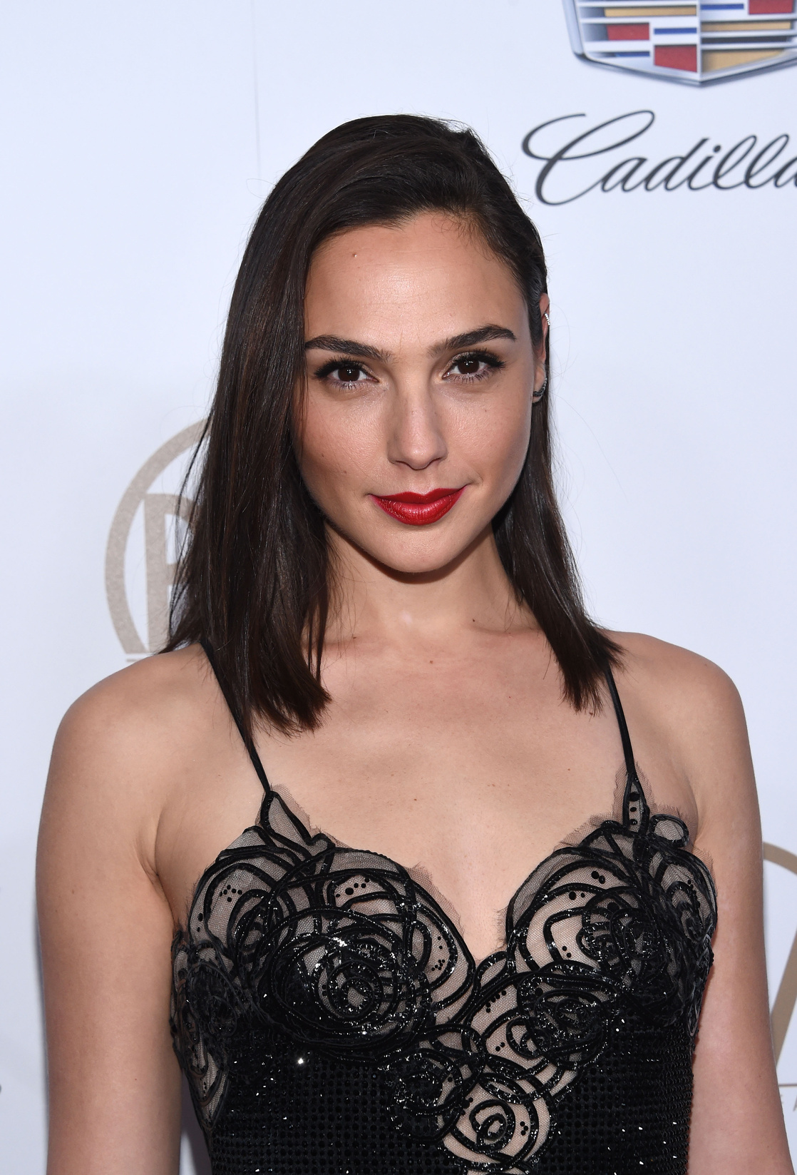 1118full-gal-gadot.jpg
