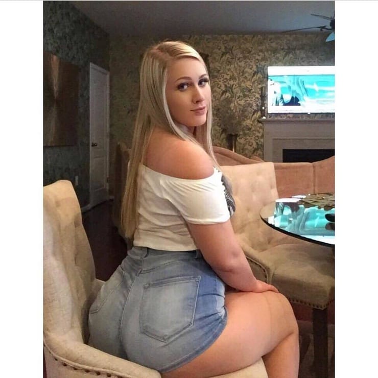 Sexy thick white slut