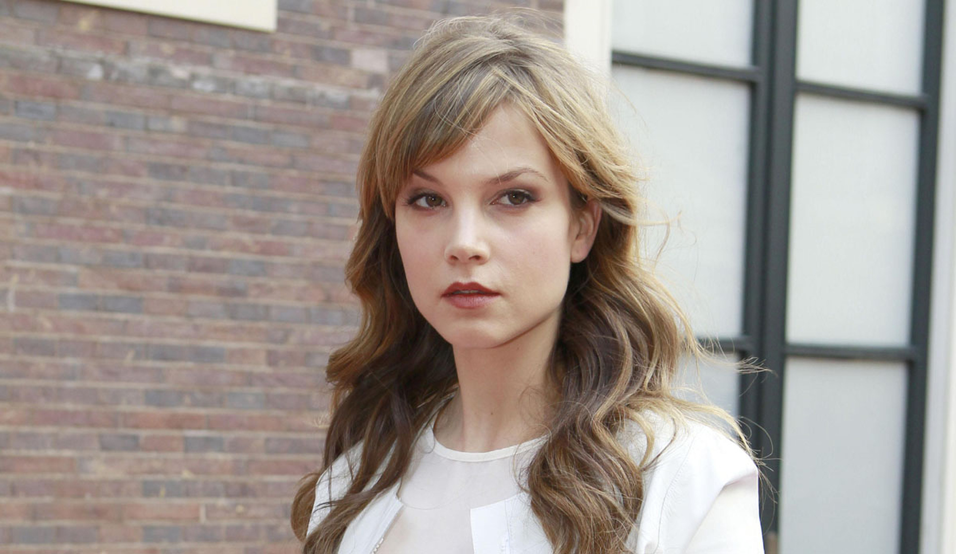 Sylvia Hoeks Sylvia Hoeks