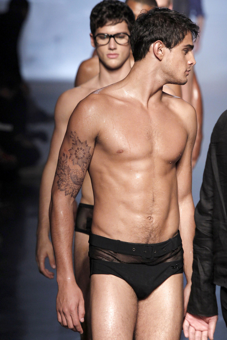 Male underwear fashion show video 13 Male underwear fashion show video 39
