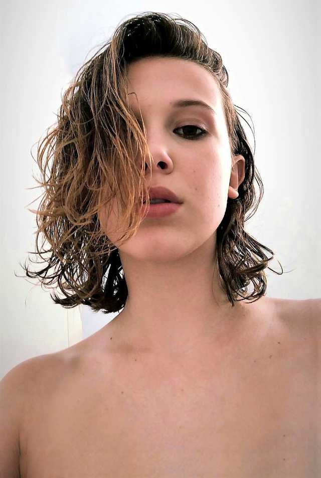 Millie Bobby Brown Pictures Millie Bobby Brown Mise Sur Un Total Look