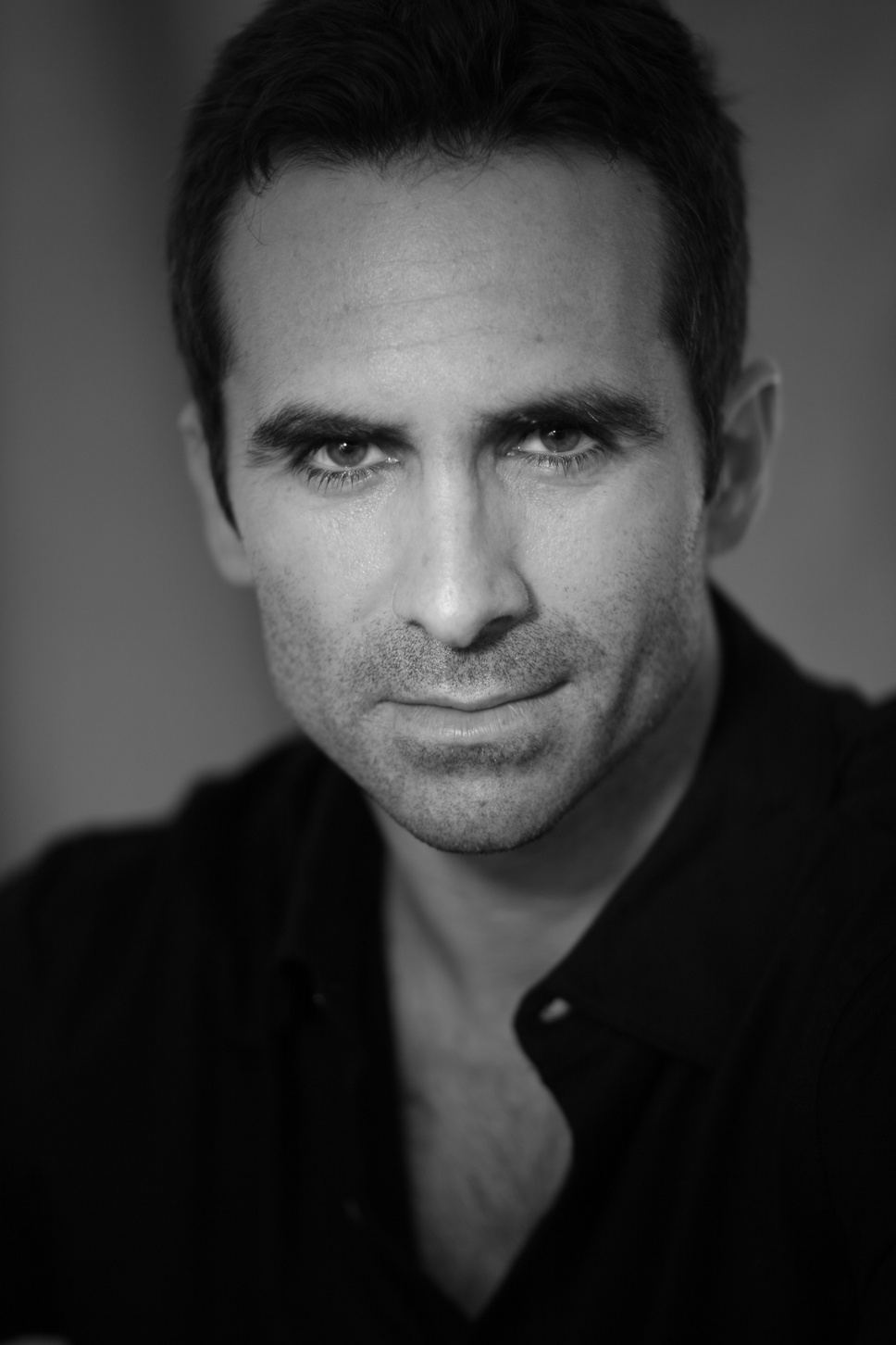 Picture of Nestor Carbonell