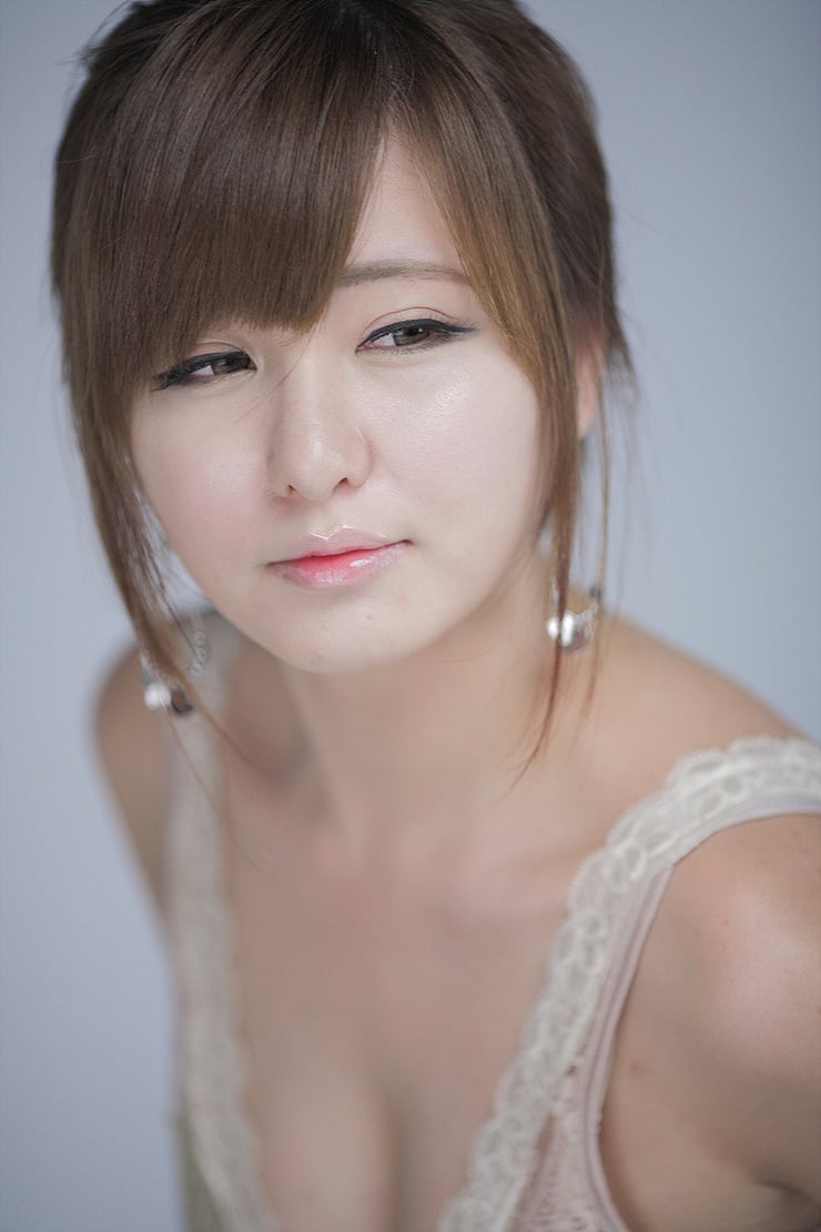 Picture Of Ryu Ji Hye