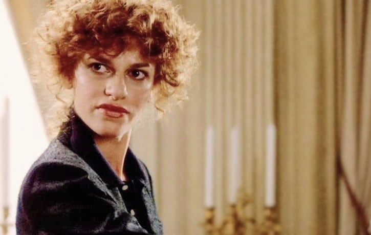 Sandra Bernhard