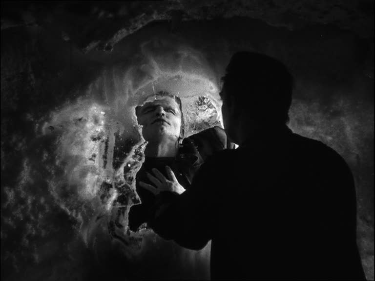 Frankenstein Meets the Wolf Man (1943) Frankenstein Meets the Wolf Man (1943)