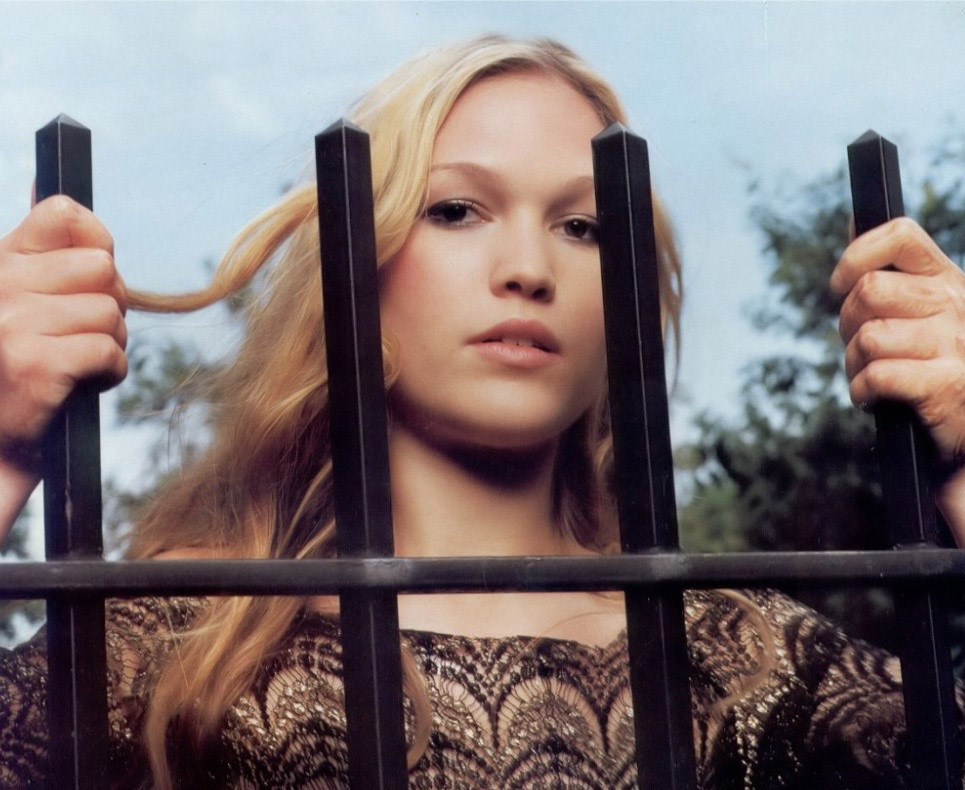 Julia Stiles Julia Stiles