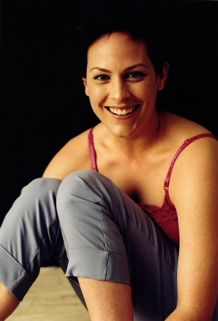 Picture of Annabeth Gish