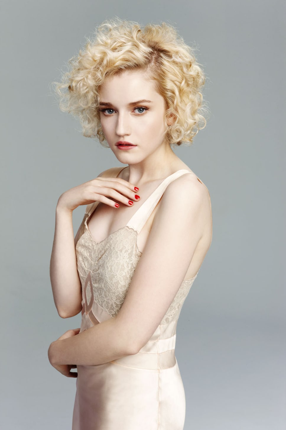 968full-julia-garner.jpg