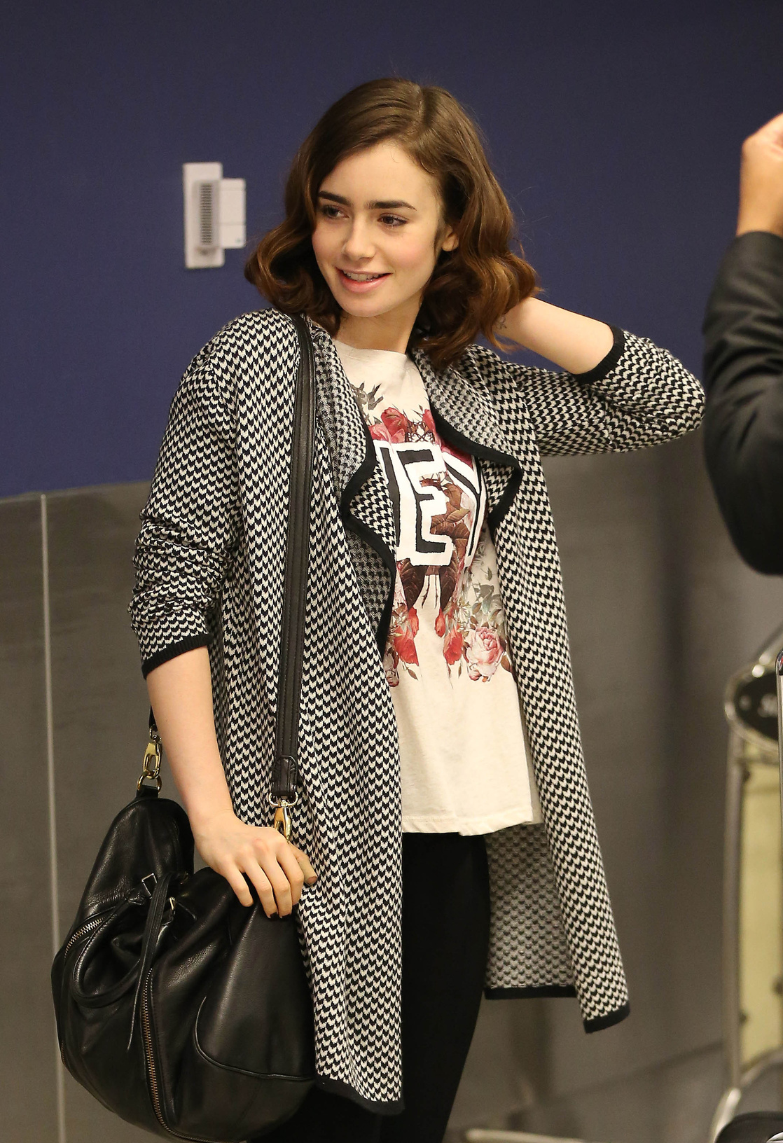 1118full-lily-collins.jpg