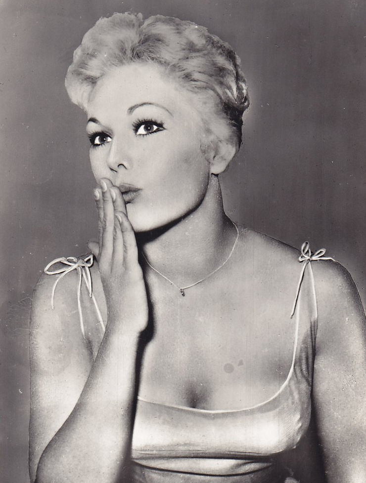 Kim Novak Lesbian Bisexual 19