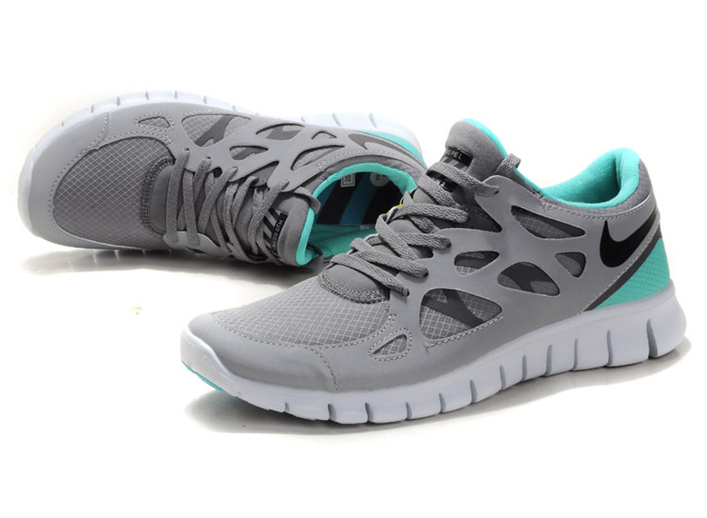 nike free run shield men's