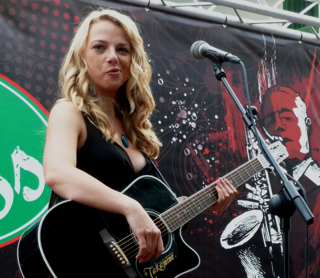 Picture of Samantha Fish