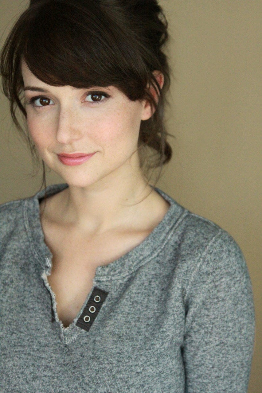 Picture of Milana Vayntrub