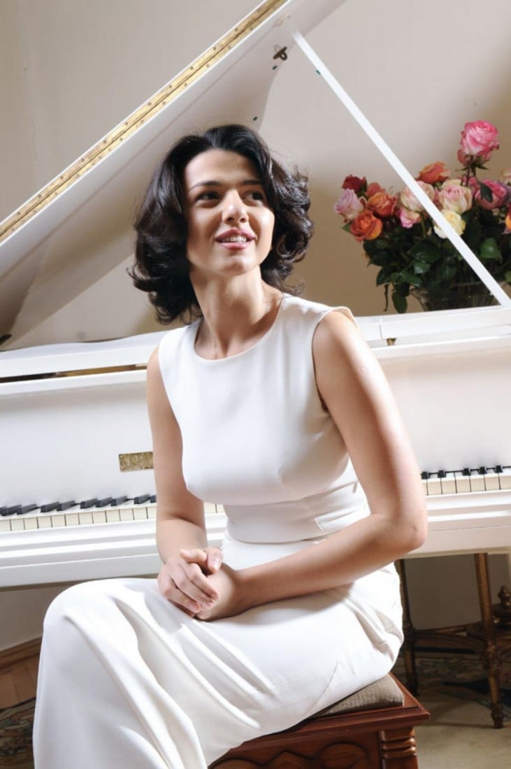 Picture Of Khatia Buniatishvili