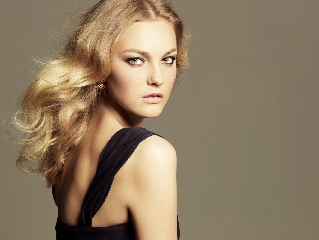 Picture Of Caroline Trentini