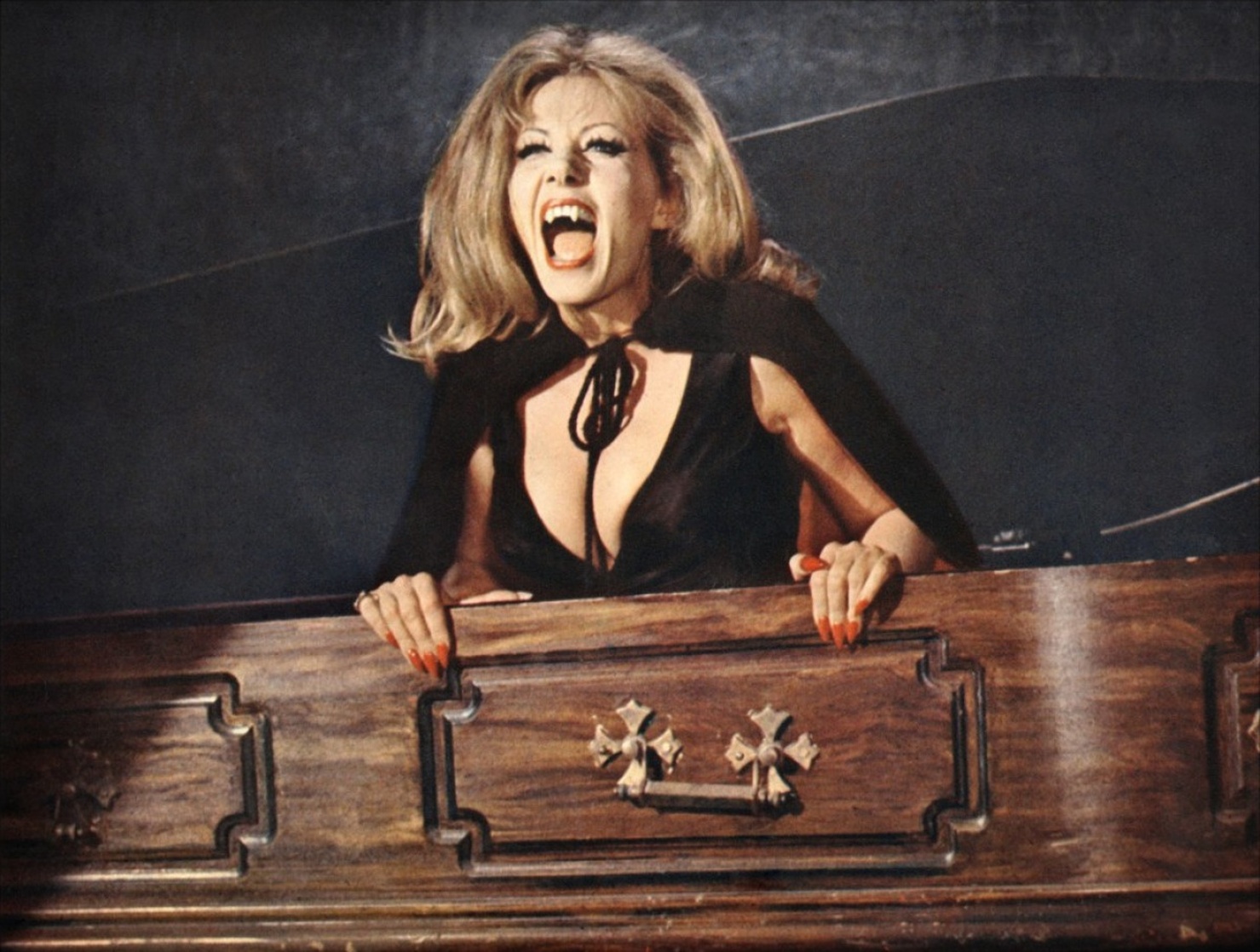 The House That Dripped Blood (1971) The House That Dripped Blood (1971)