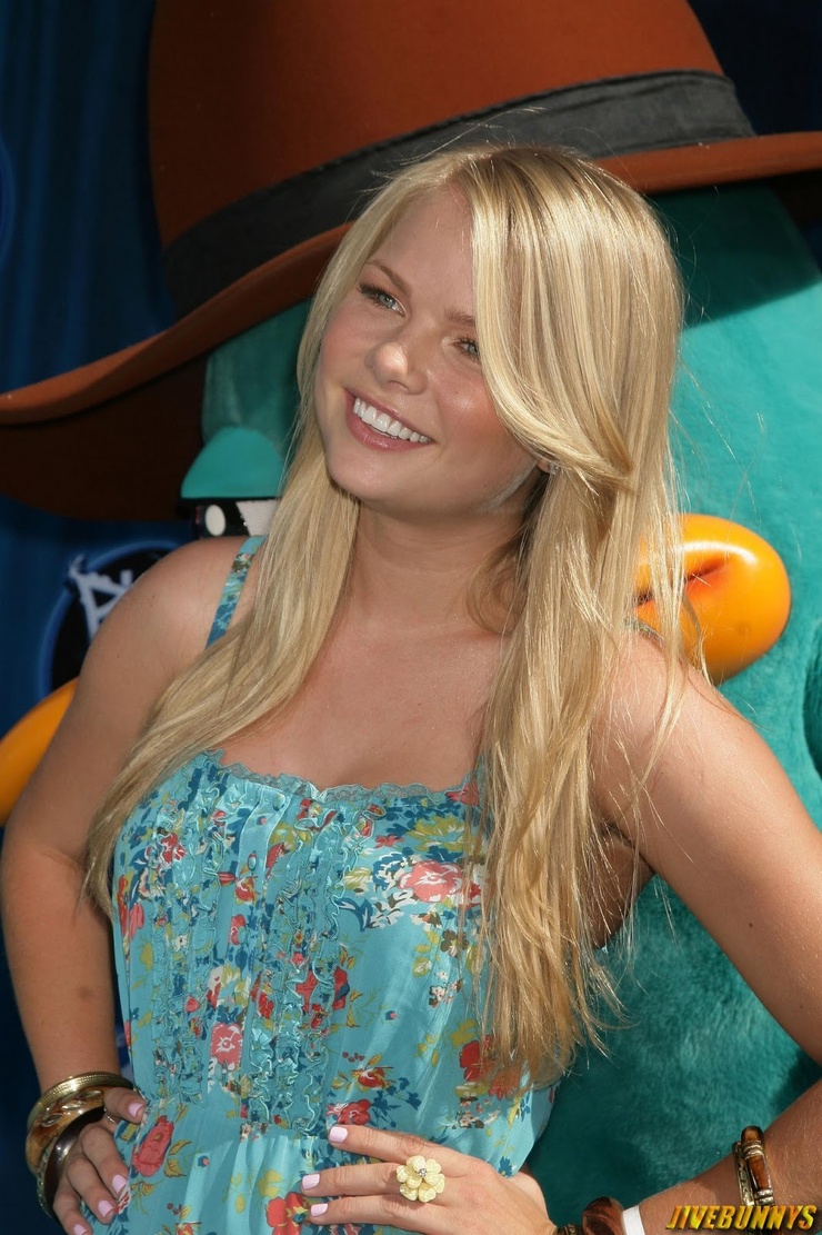 Picture of Kelli Goss