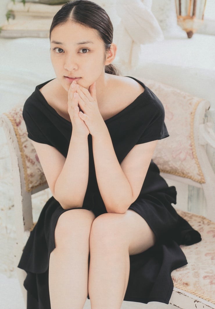 Picture Of Emi Takei