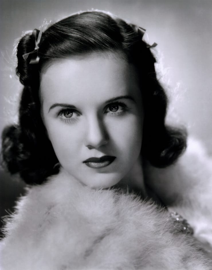 740full-deanna-durbin.jpg