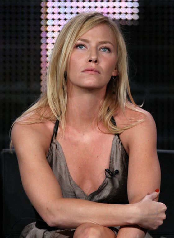 Picture of Kelli Giddish