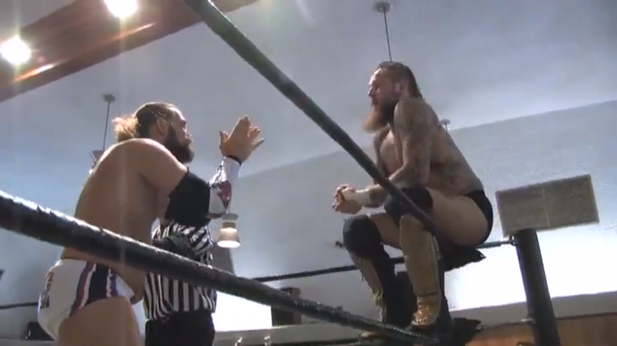 No pictures of the two teaming could actually be found