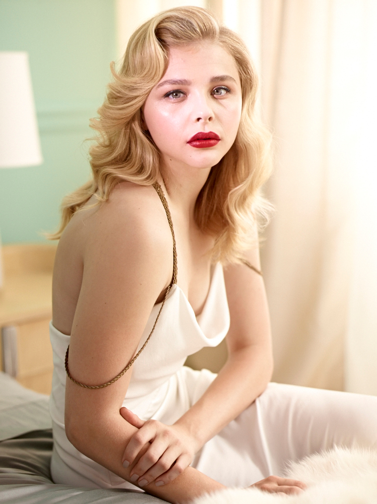 1118full-chloe-moretz.jpg