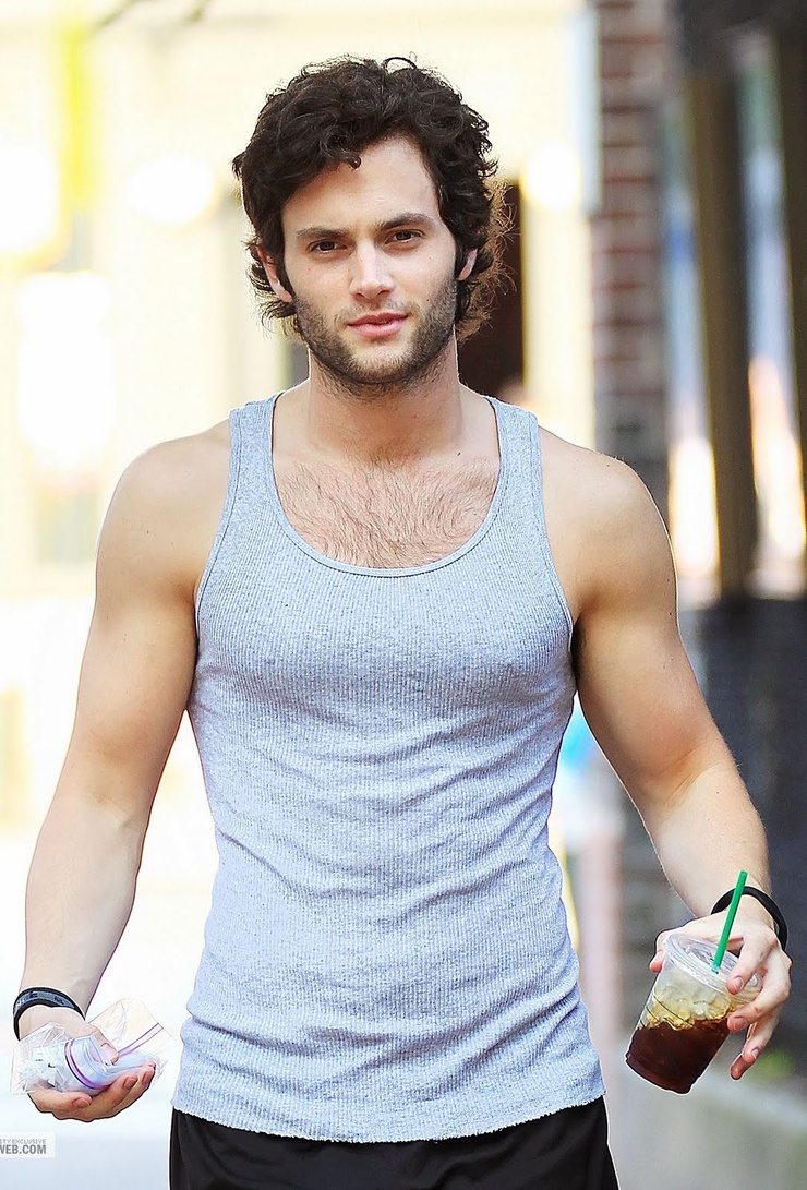 Picture of Penn Badgley