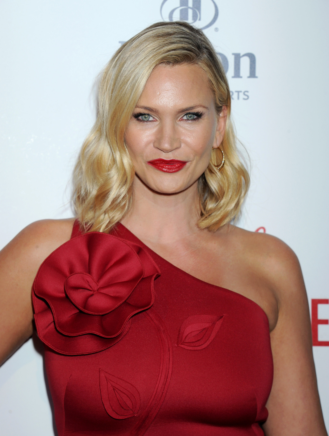 Natasha Henstridge - Topic - YouTube