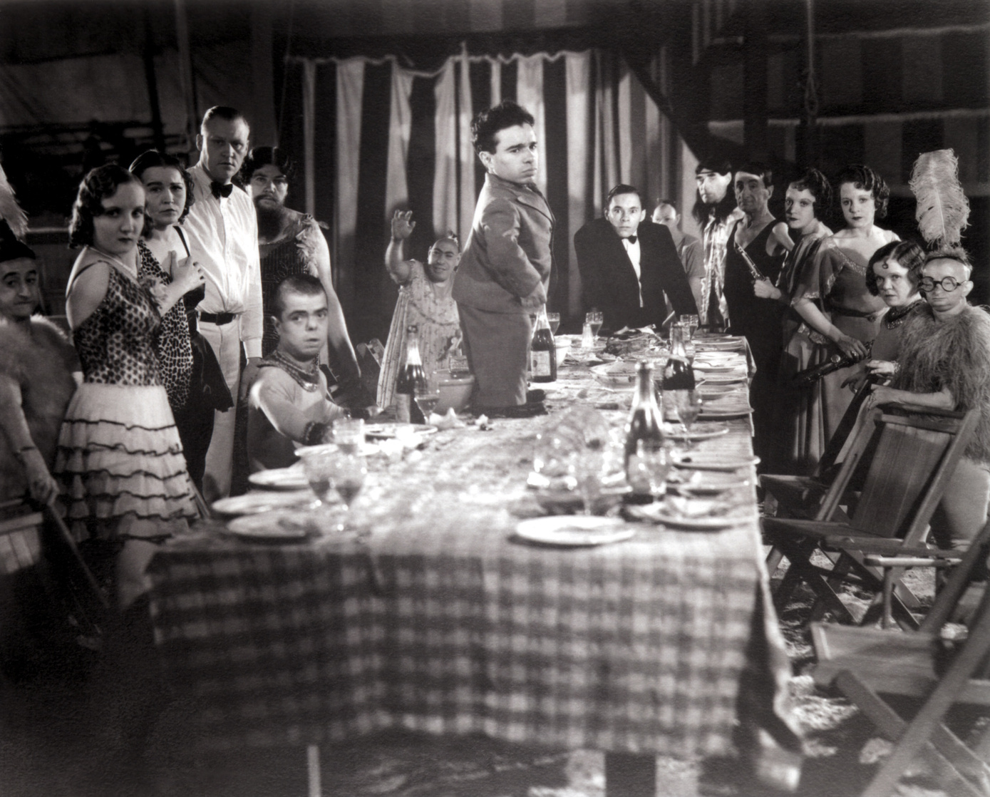 Freaks (1932) Freaks (1932)