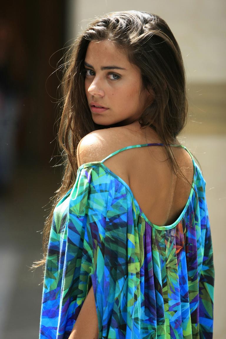 768full-lorenza-izzo-parsons.jpg
