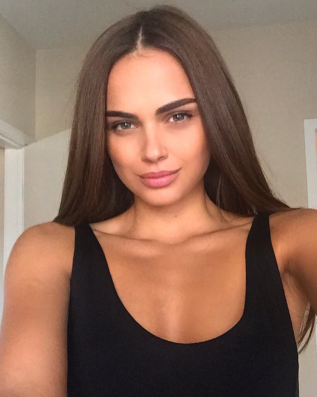 Xenia Deli | Xenia deli, Beauty, Long hair styles