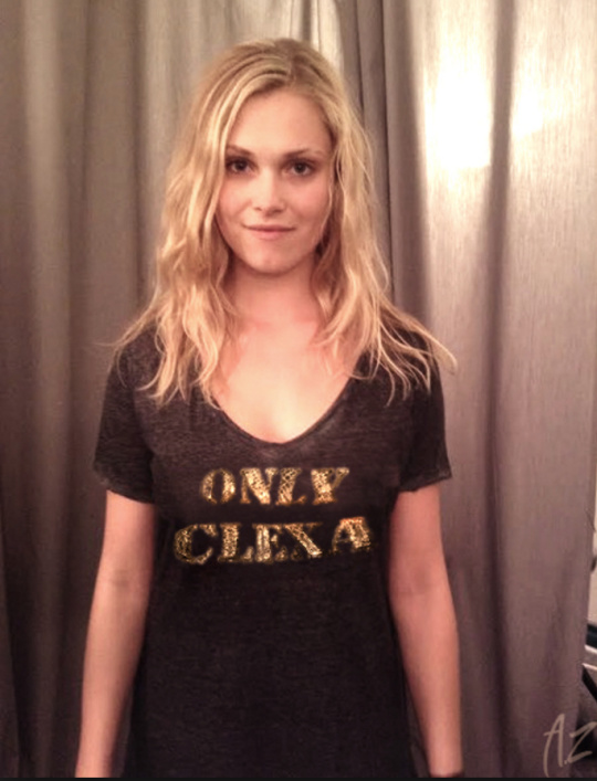Picture Of Eliza Taylor 3377