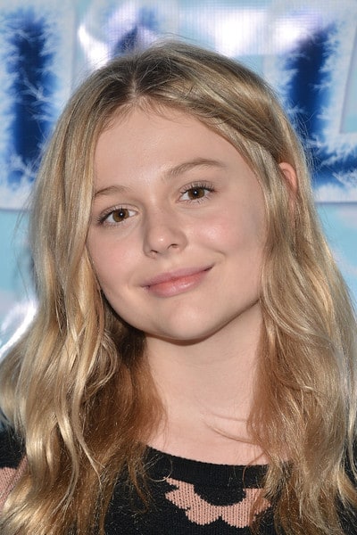 Emily Alyn Lind picture