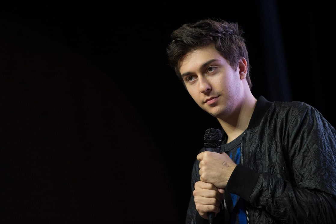 Нэт Вулфф. Nat Wolff. Нэт Вулфф 2022. Нат.