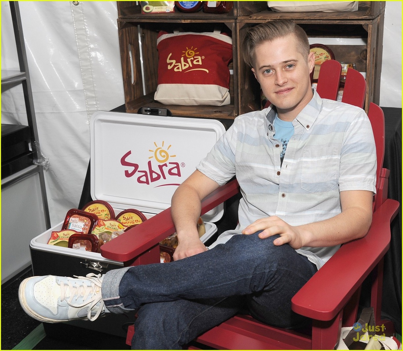 Lucas Grabeel