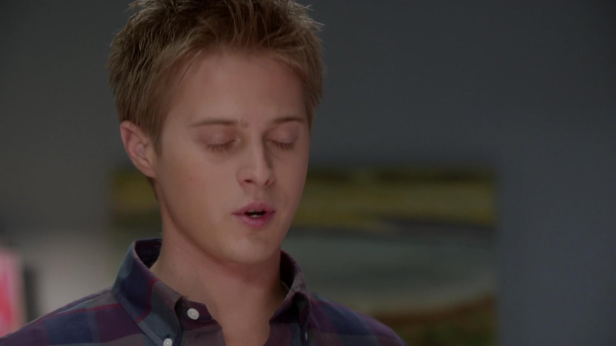 Lucas Grabeel