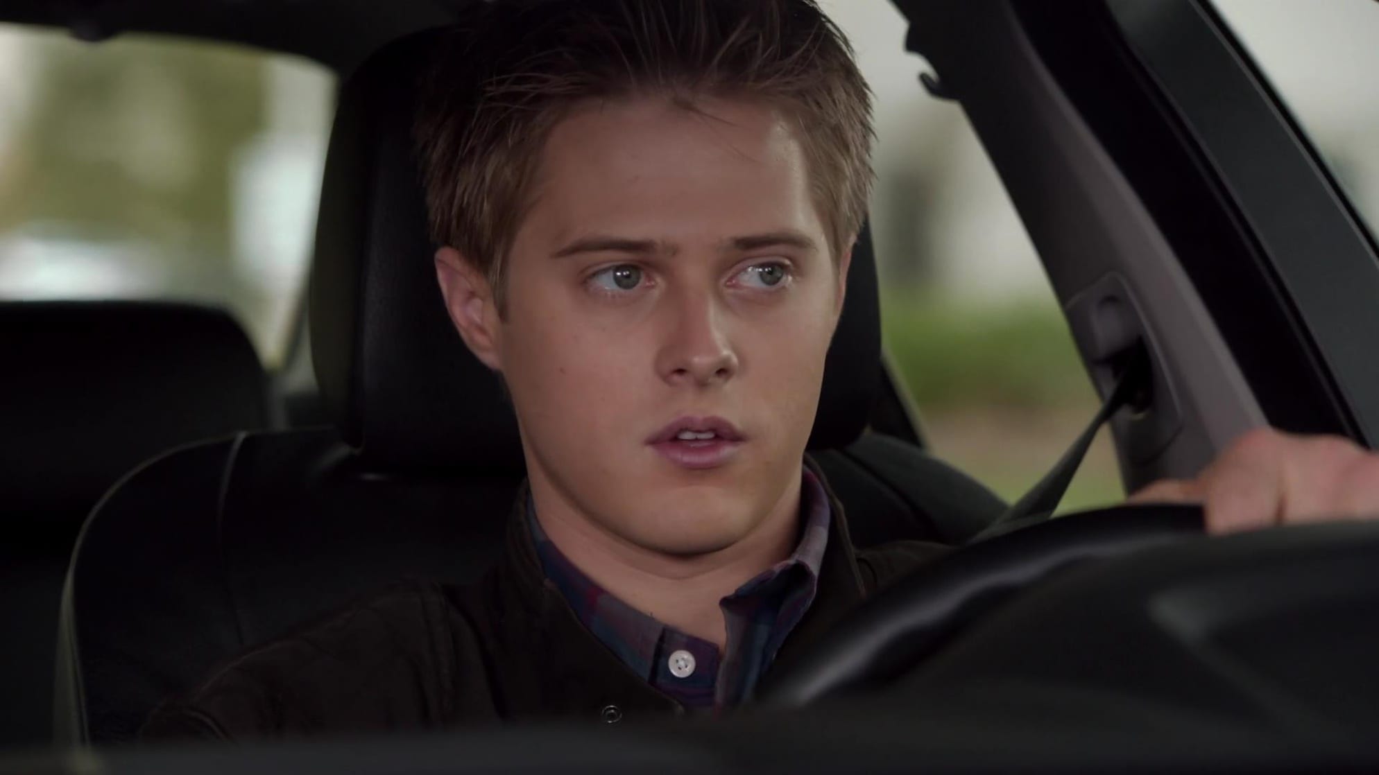 Lucas Grabeel
