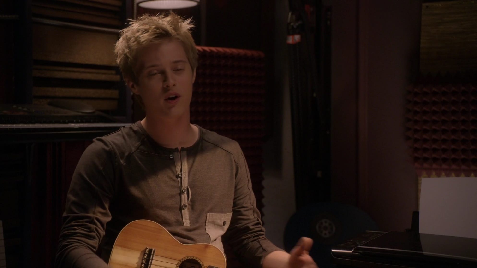 Lucas Grabeel