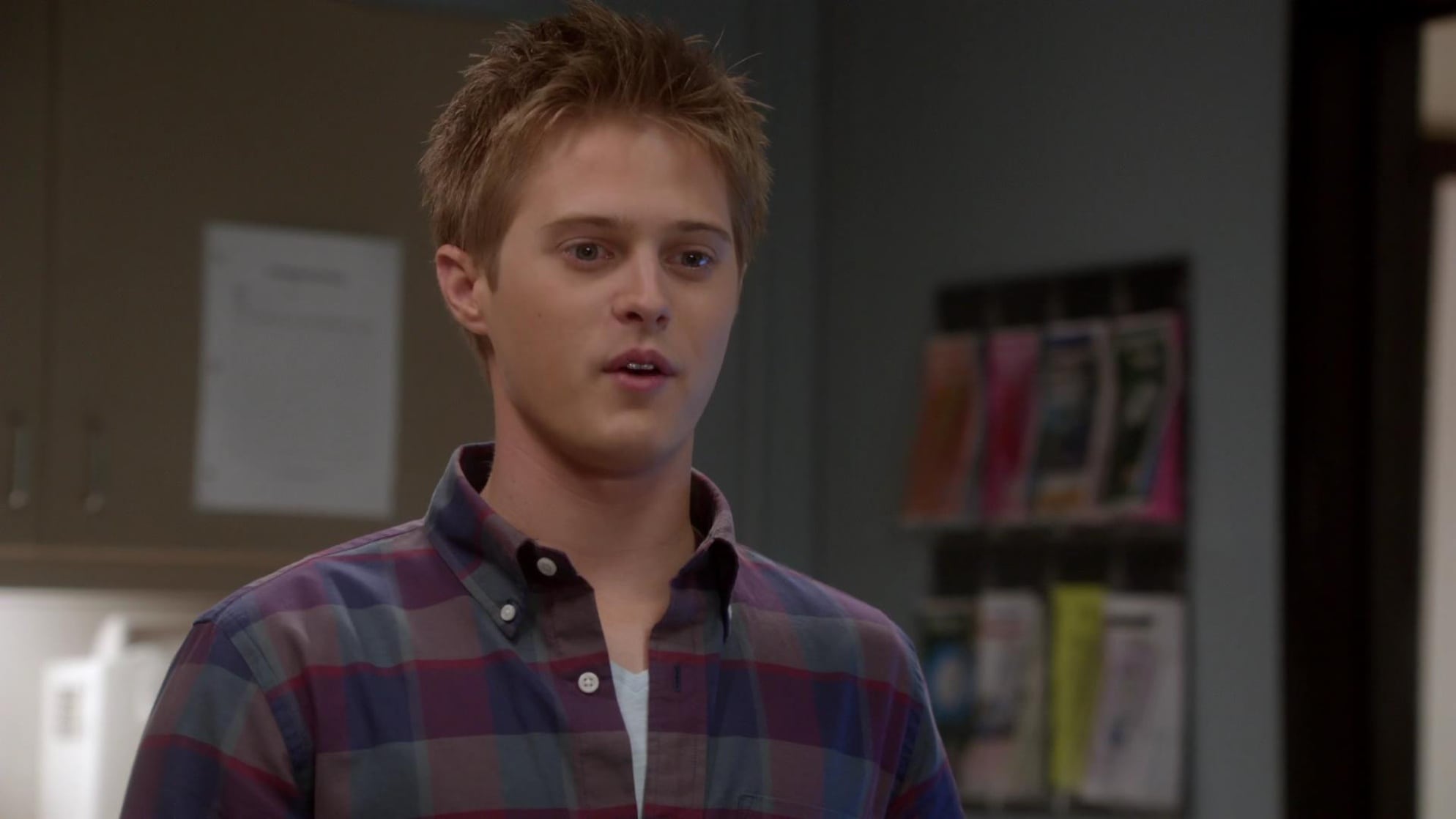 Lucas Grabeel