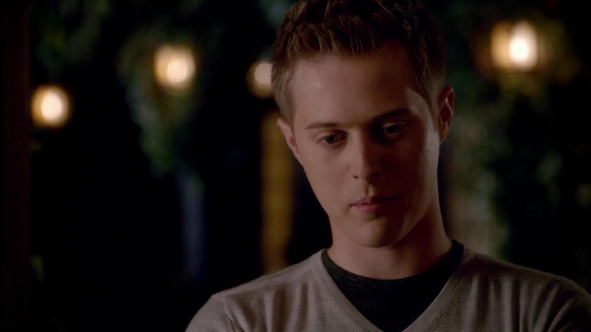 Lucas Grabeel