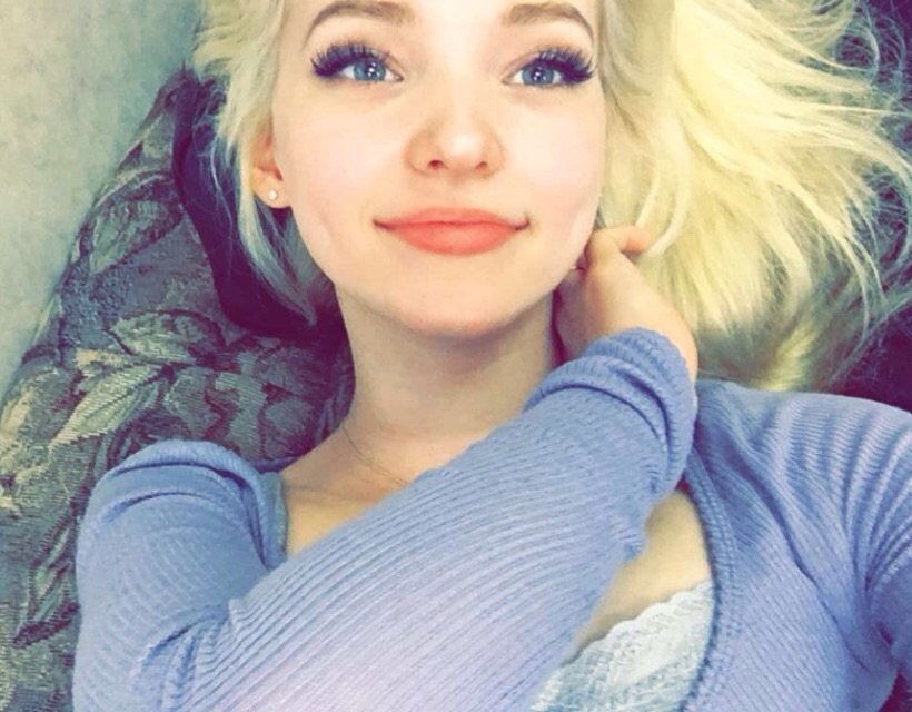 Dove Cameron
