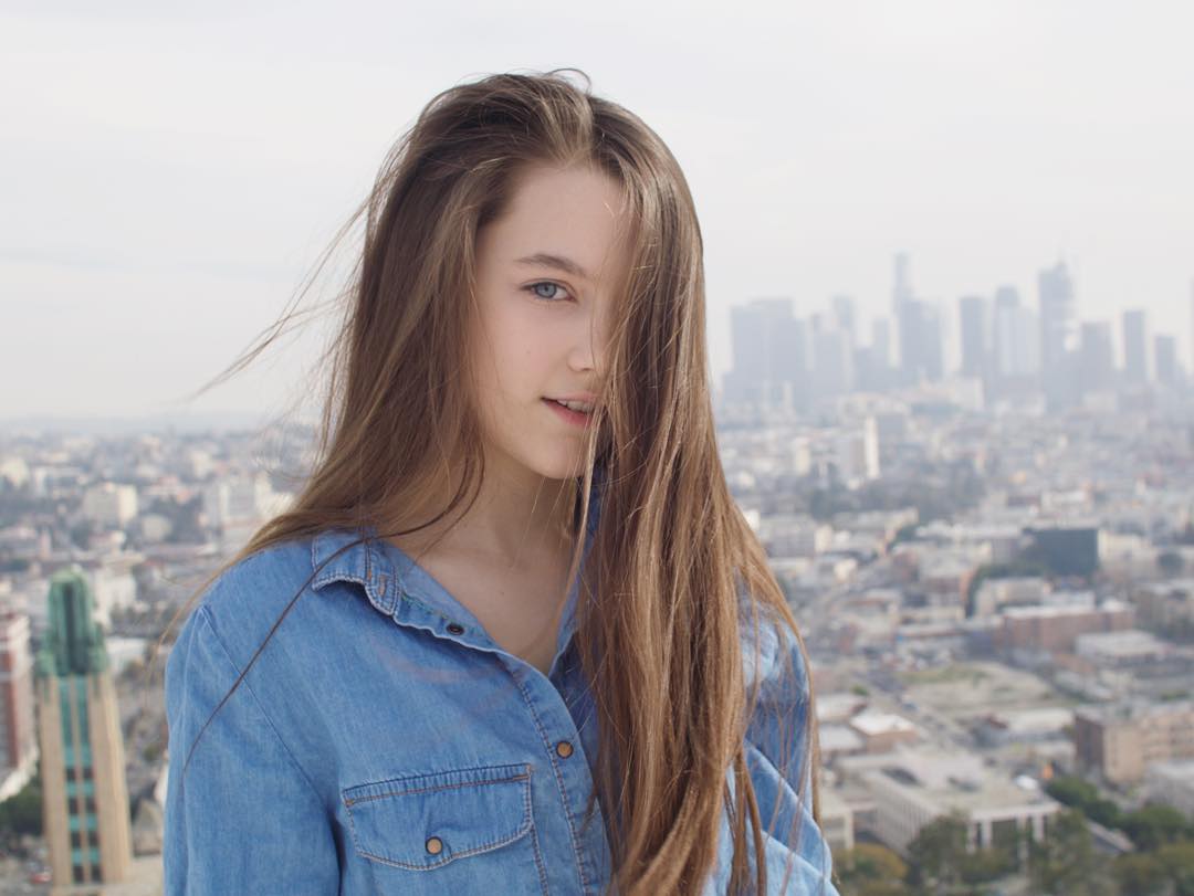 Chloe East Chloe East